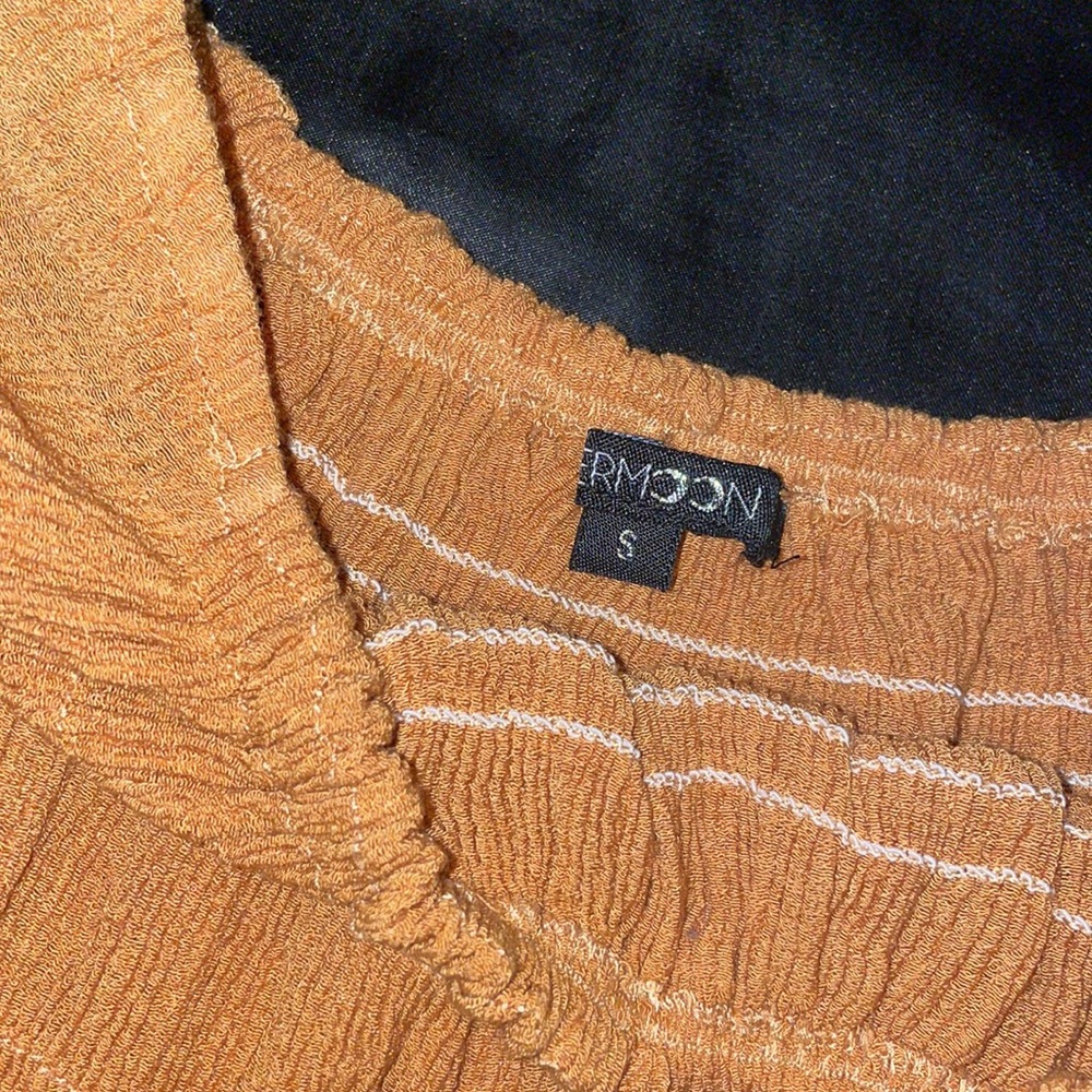 ~ 𝒸𝓊𝓉ℯ 𝓈𝒽ℴ𝓊𝓁𝒹ℯ𝓇 𝒸𝓇ℴ𝓅 𝓉ℴ𝓅 𝒷𝓁ℴ𝓊𝓈ℯ ~ - Picture 3 of 3